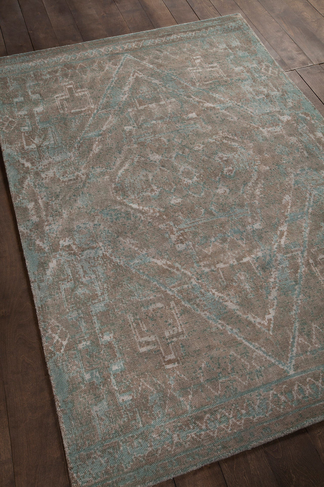Tayla Hand Tufted Traditional Tay 42404 Rug Chandra Rugs 4