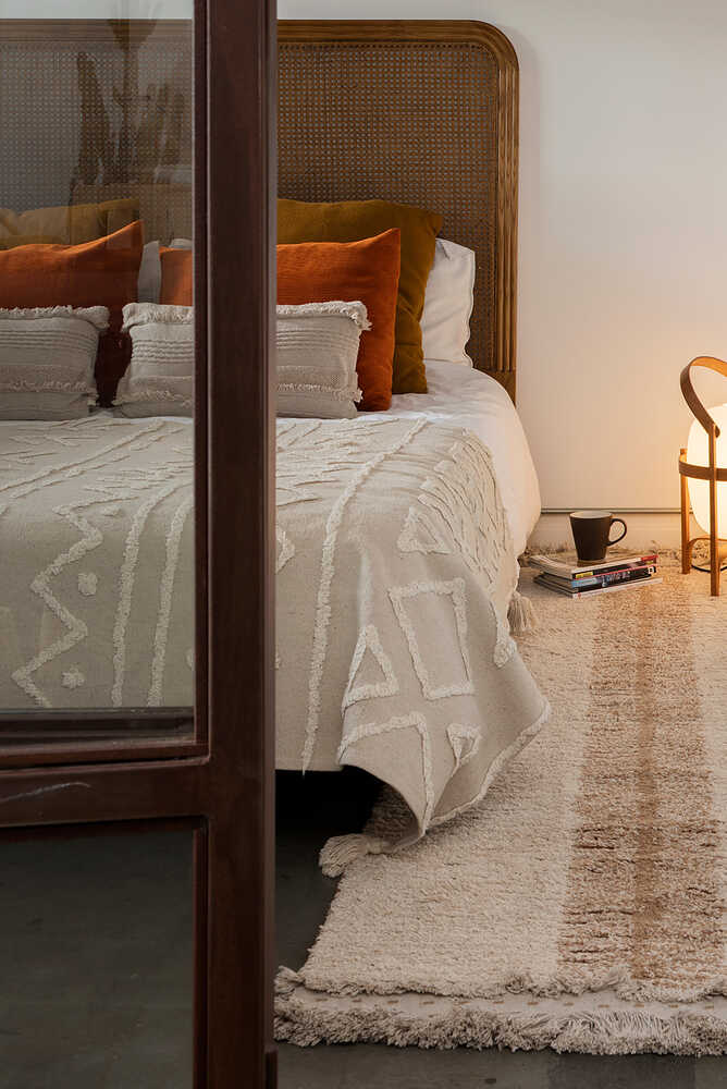 Knitted Cushion Air Dune White Lorena Canals Sc Air Dwh 4