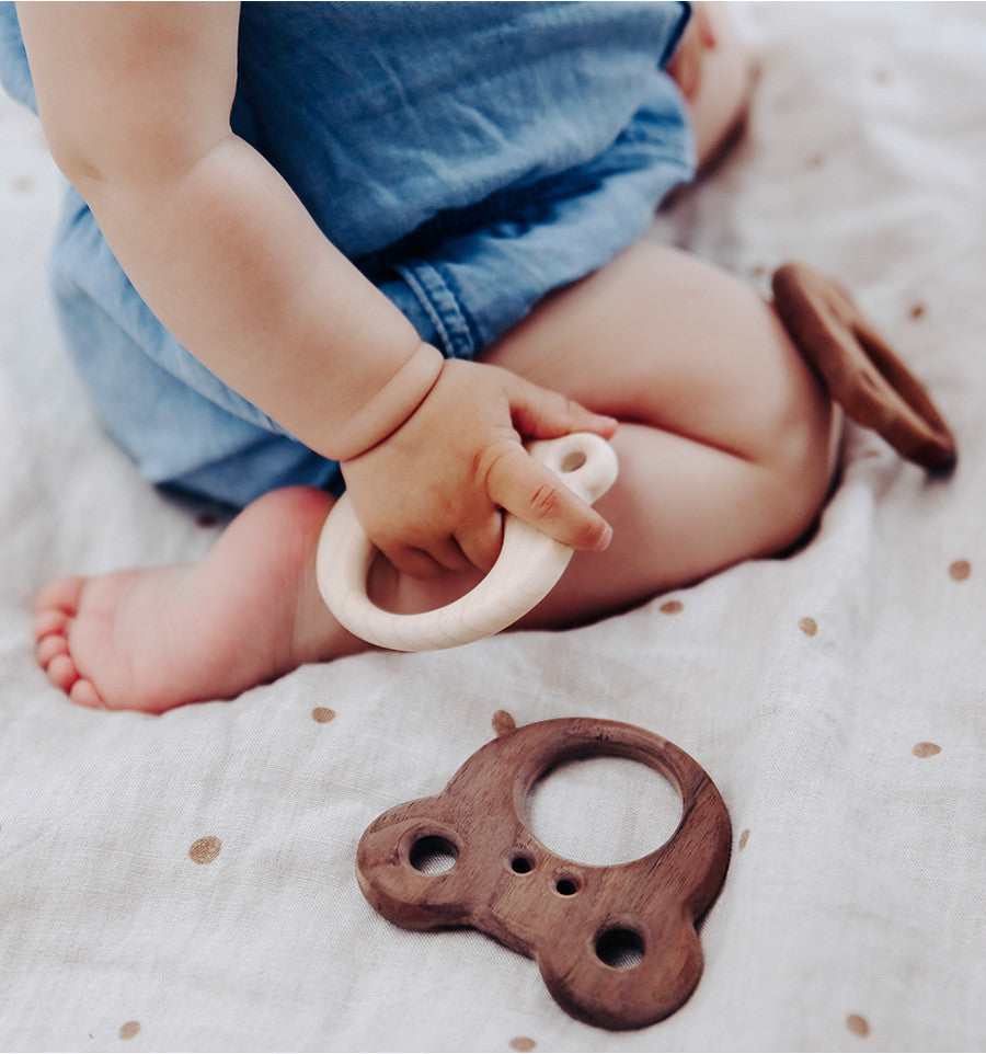 wooden teether 8