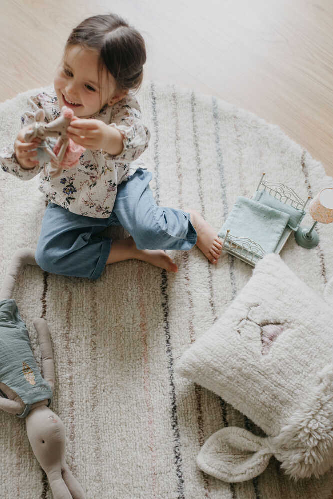 Woolable Cushion Pink Nose Sheep Lorena Canals Wo Sc Nose 7