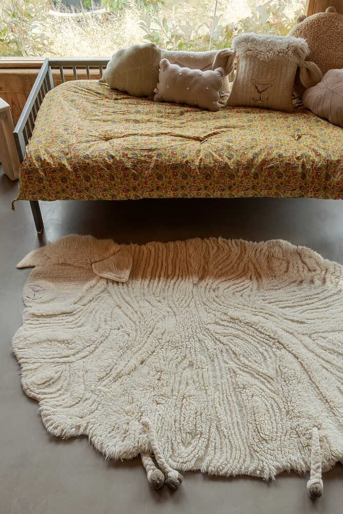 Woolable Rug Pink Nose Sheep Lorena Canals Wo Pinose 10