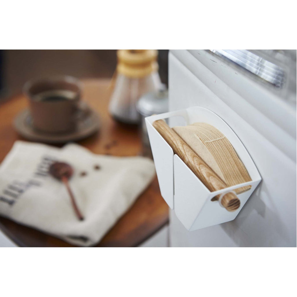 Tosca Magnet Coffee Filter Holder by Yamazaki