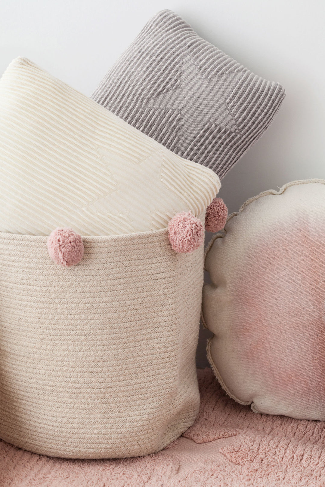 Bubbly Basket in Natural & Nude design by Lorena Canals