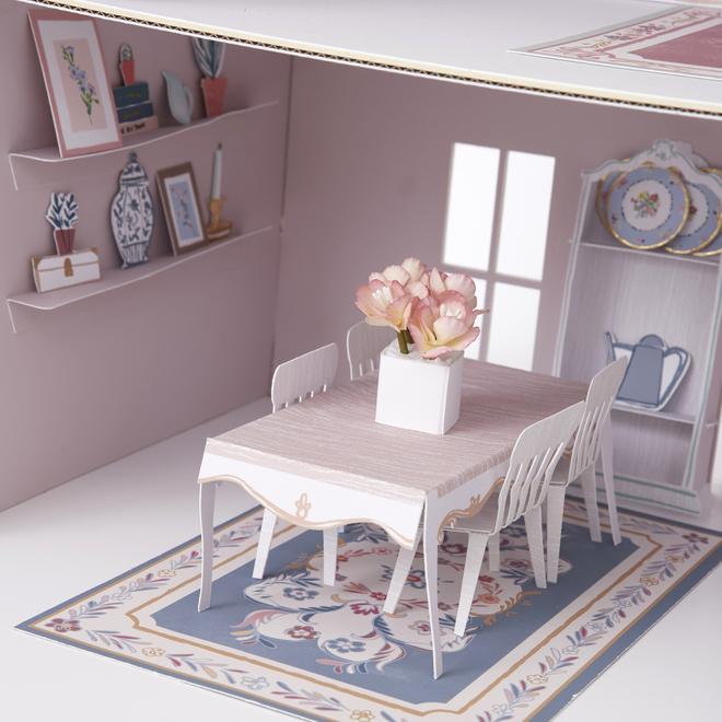 Mini Dolls House