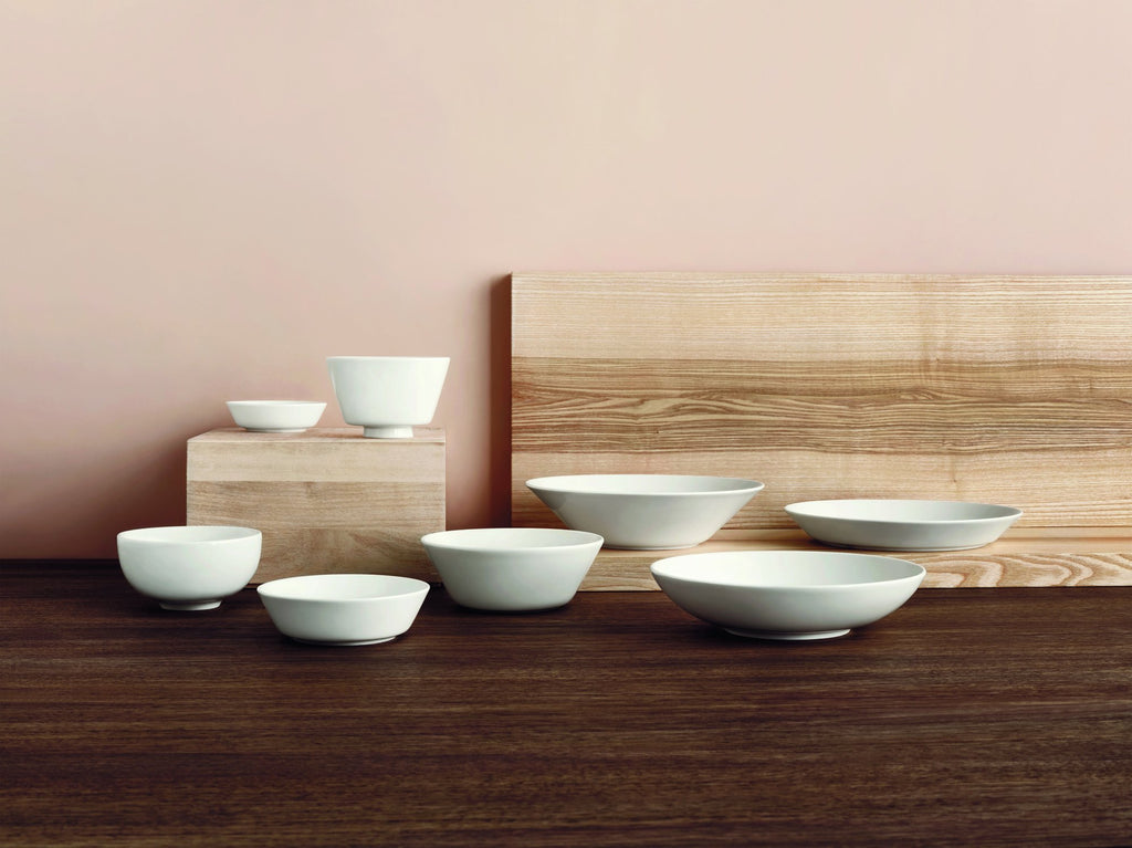 Teema Serving Bowl in Various Sizes design by Kaj Franck for Iittala