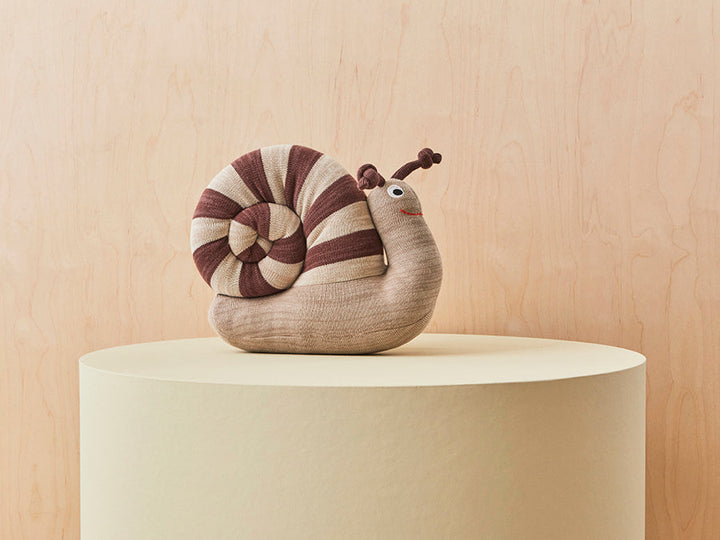 Sally Snail in Brown