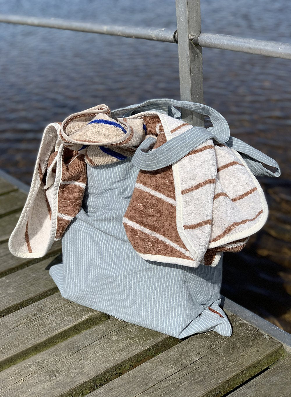 Oyoy Tote Bag