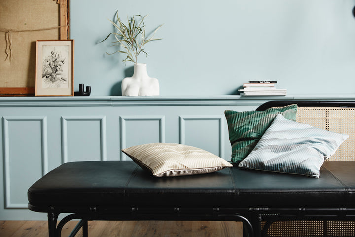Avior Cushion Cover
